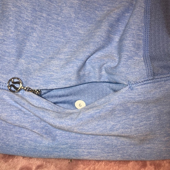 Lululemon long sleeve - Picture 5 of 5